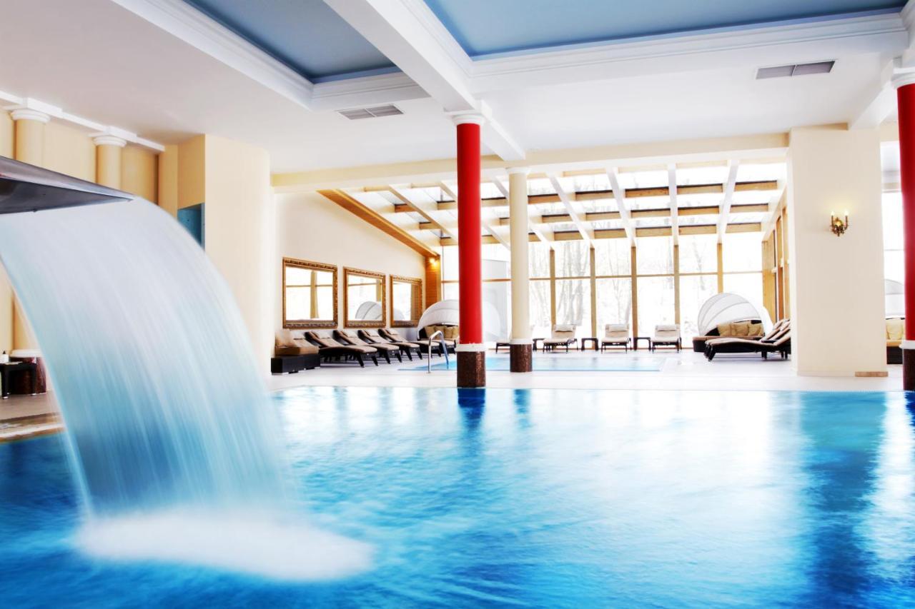Palac Zelechow Spa & Wellness מראה חיצוני תמונה