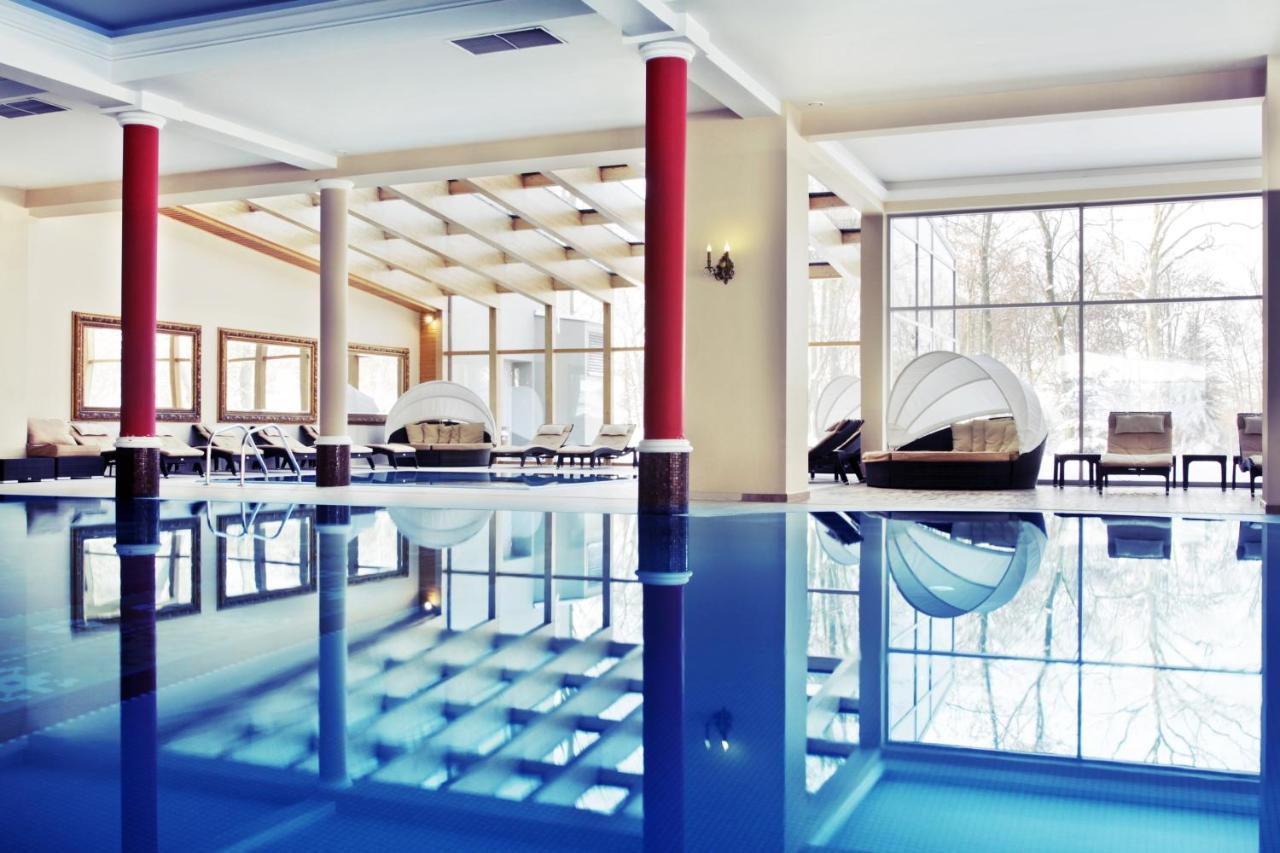 Palac Zelechow Spa & Wellness מראה חיצוני תמונה